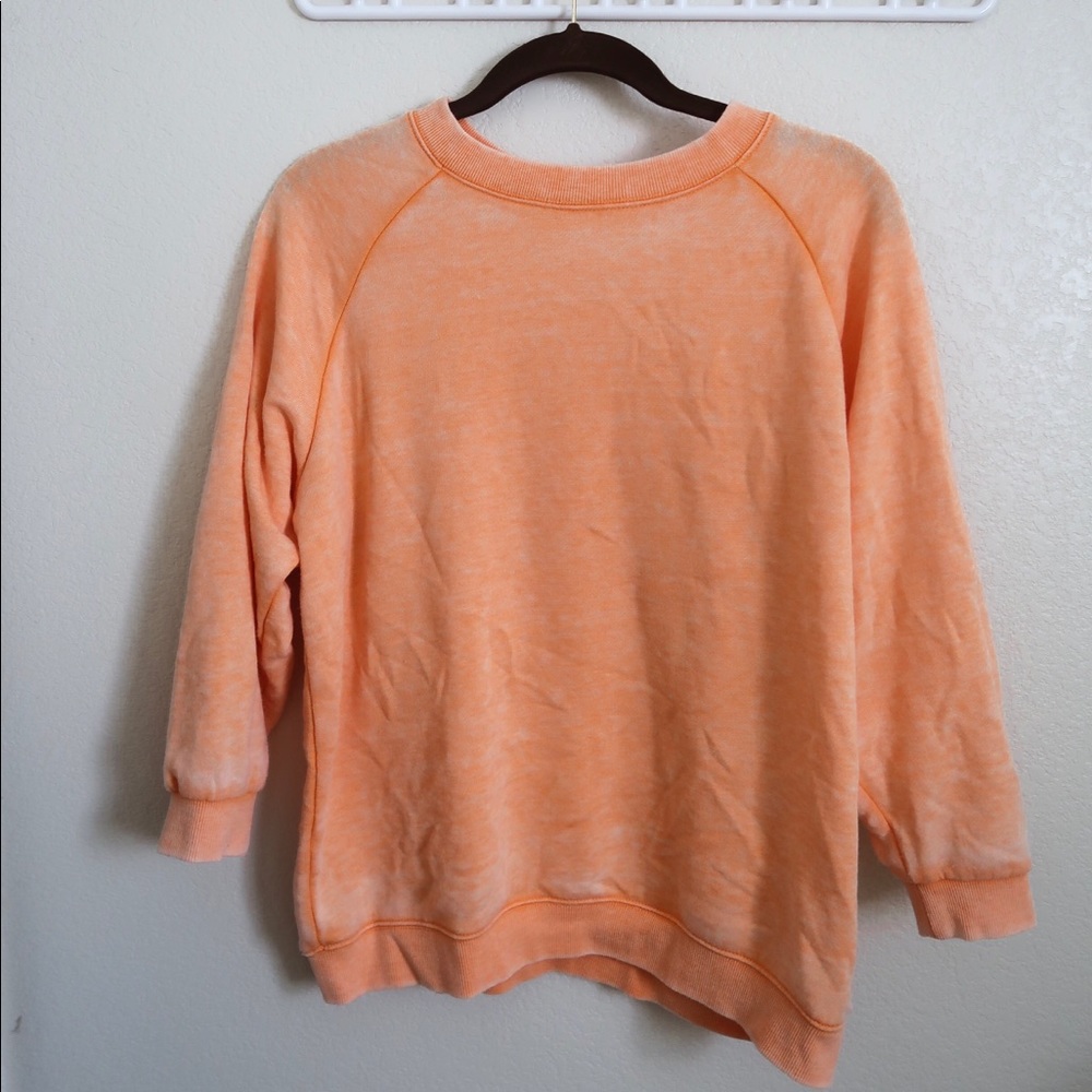 Light orange crew neck sweatshirt from Forever 21!